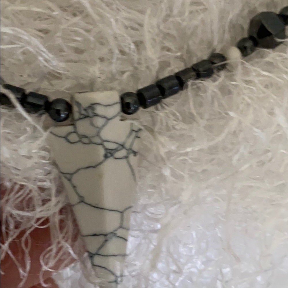 Necklace - Picture 2 of 4